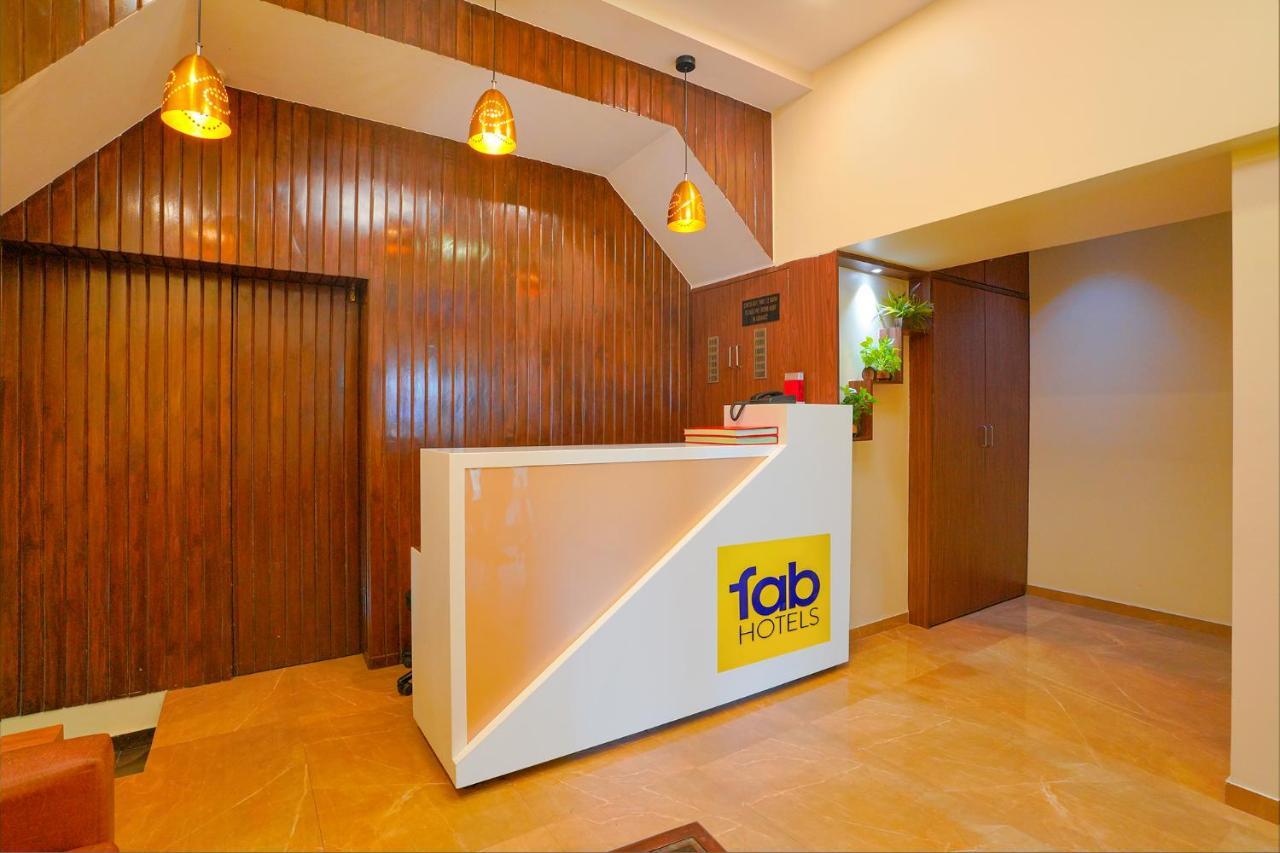 Fabexpress Colaba Grand Hotell Mumbai Eksteriør bilde
