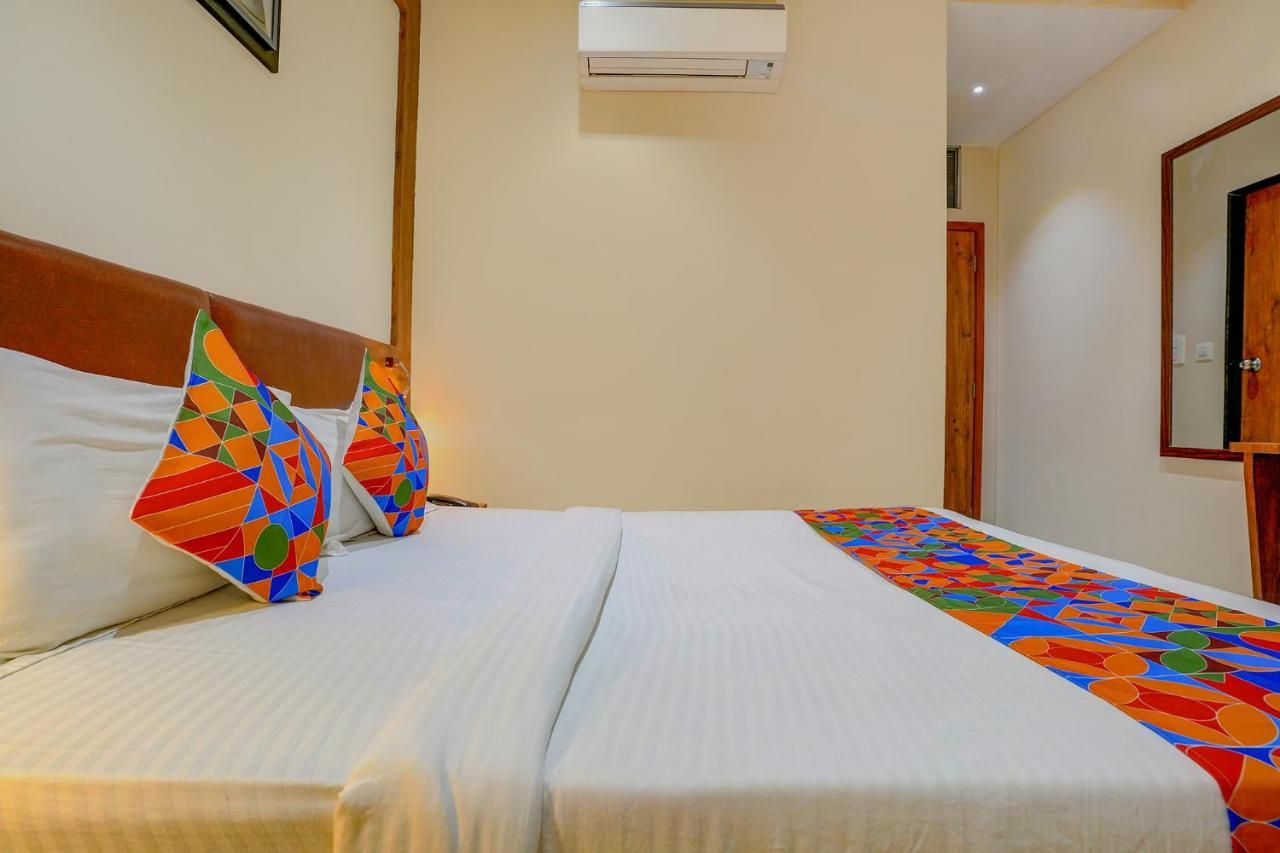 Fabexpress Colaba Grand Hotell Mumbai Eksteriør bilde